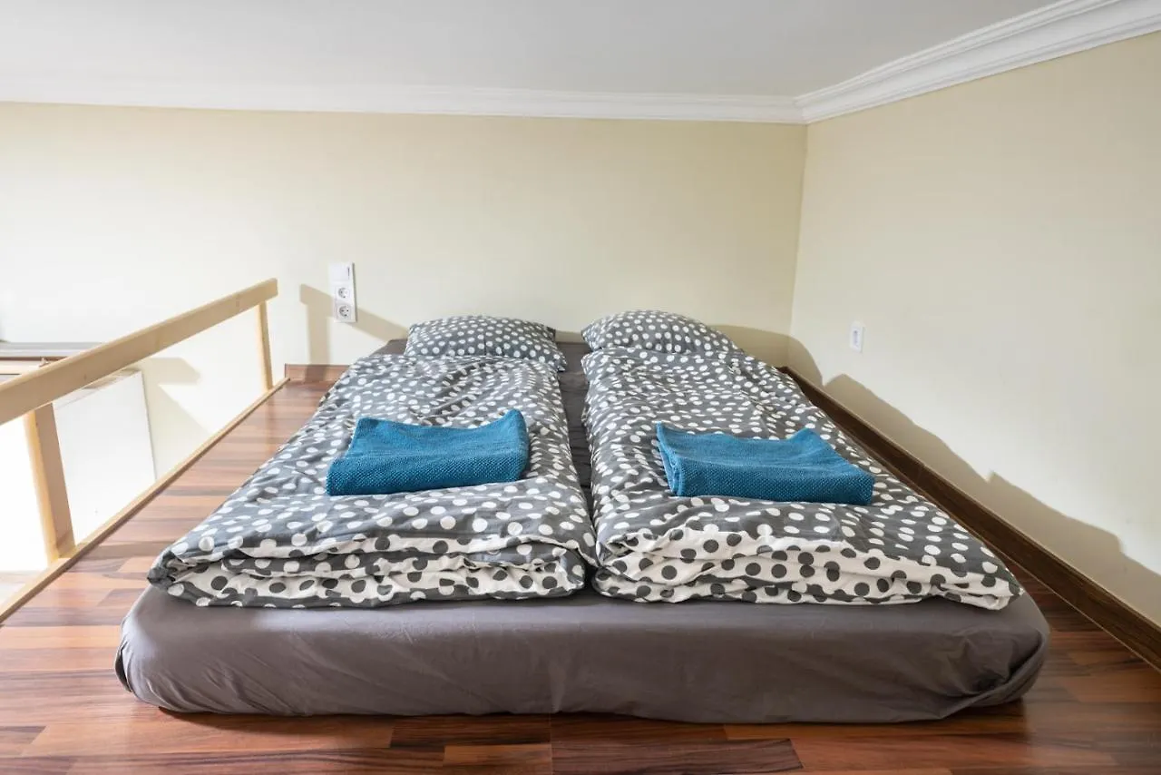 Cozy & Quiet Apartment Near Kiraly Street Free Parking, Ac, Perfect For 4 Guests! Budapešť