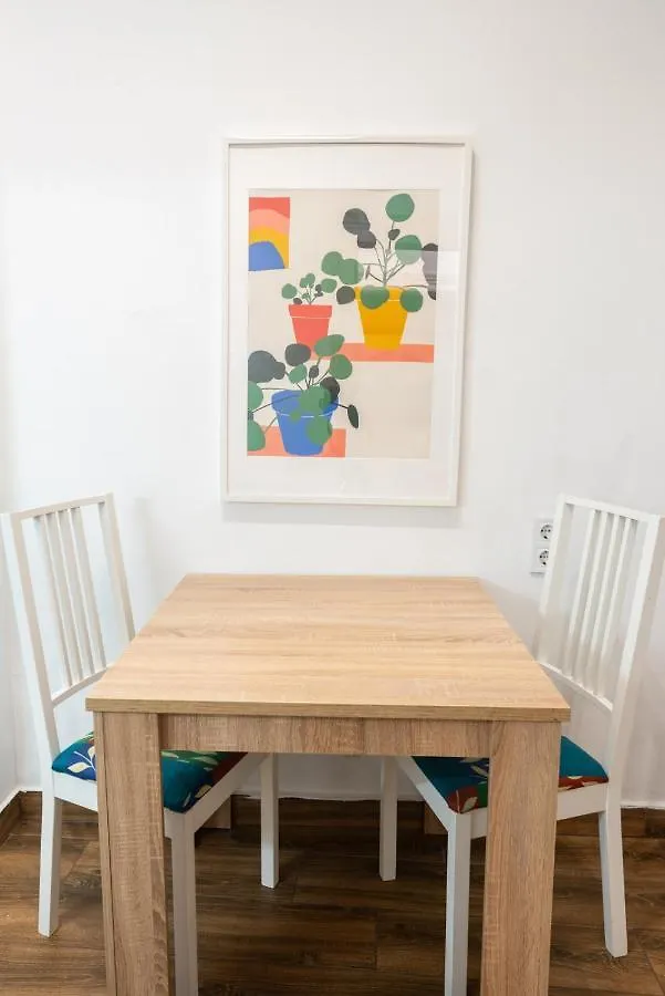 Cozy & Quiet Apartment Near Kiraly Street Free Parking, Ac, Perfect For 4 Guests! Budapešť 0*,  Maďarsko